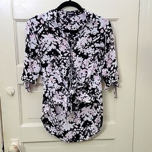 EXPRESS Ruched Sleeve Tie-Front Top